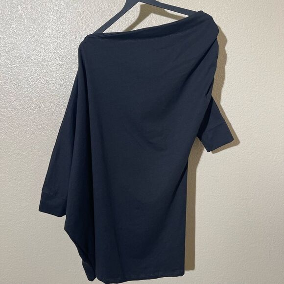 Sold  - Picture 3 of 5